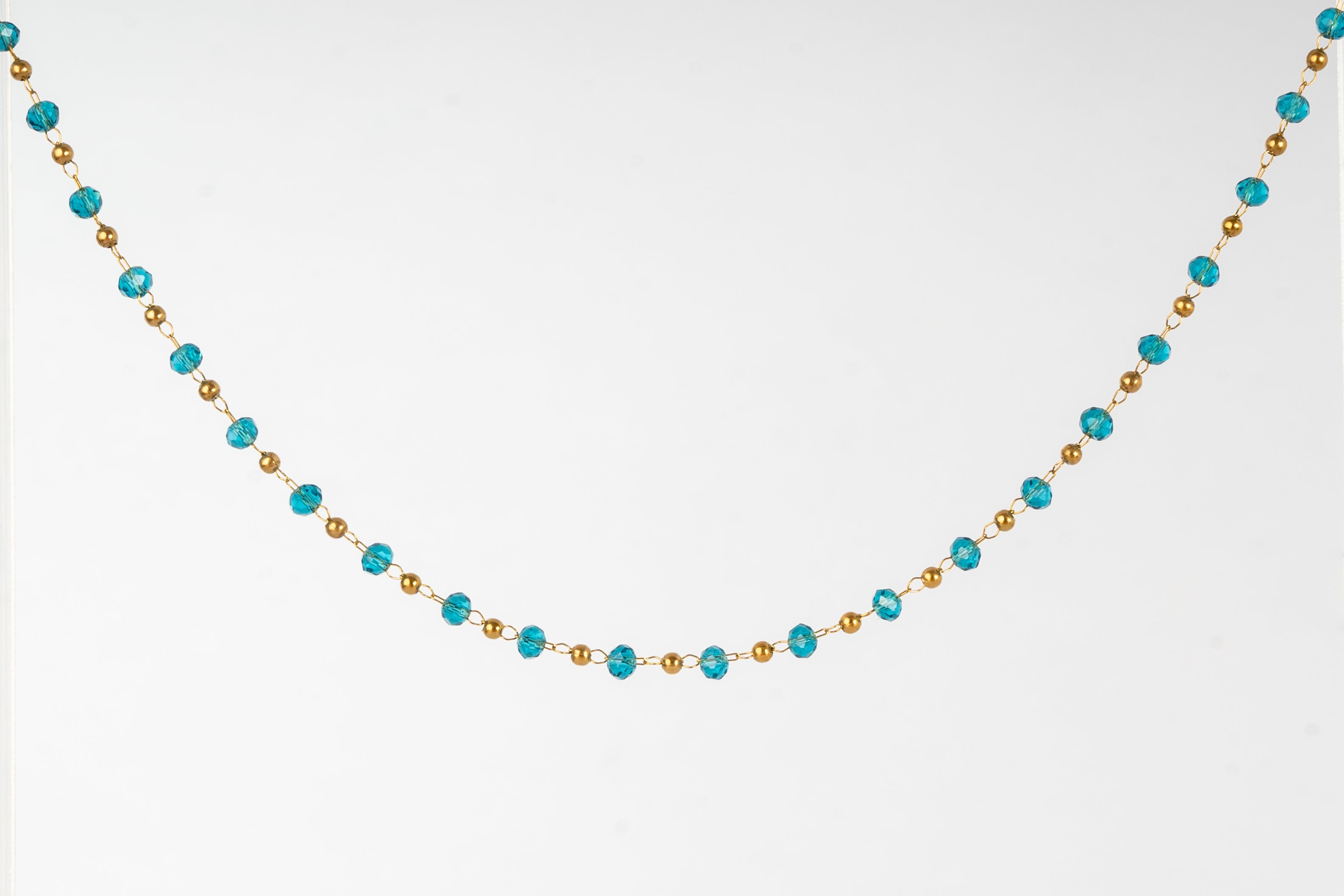 Collana Colorata con Perline - Esplosione di Gioia e Creatività