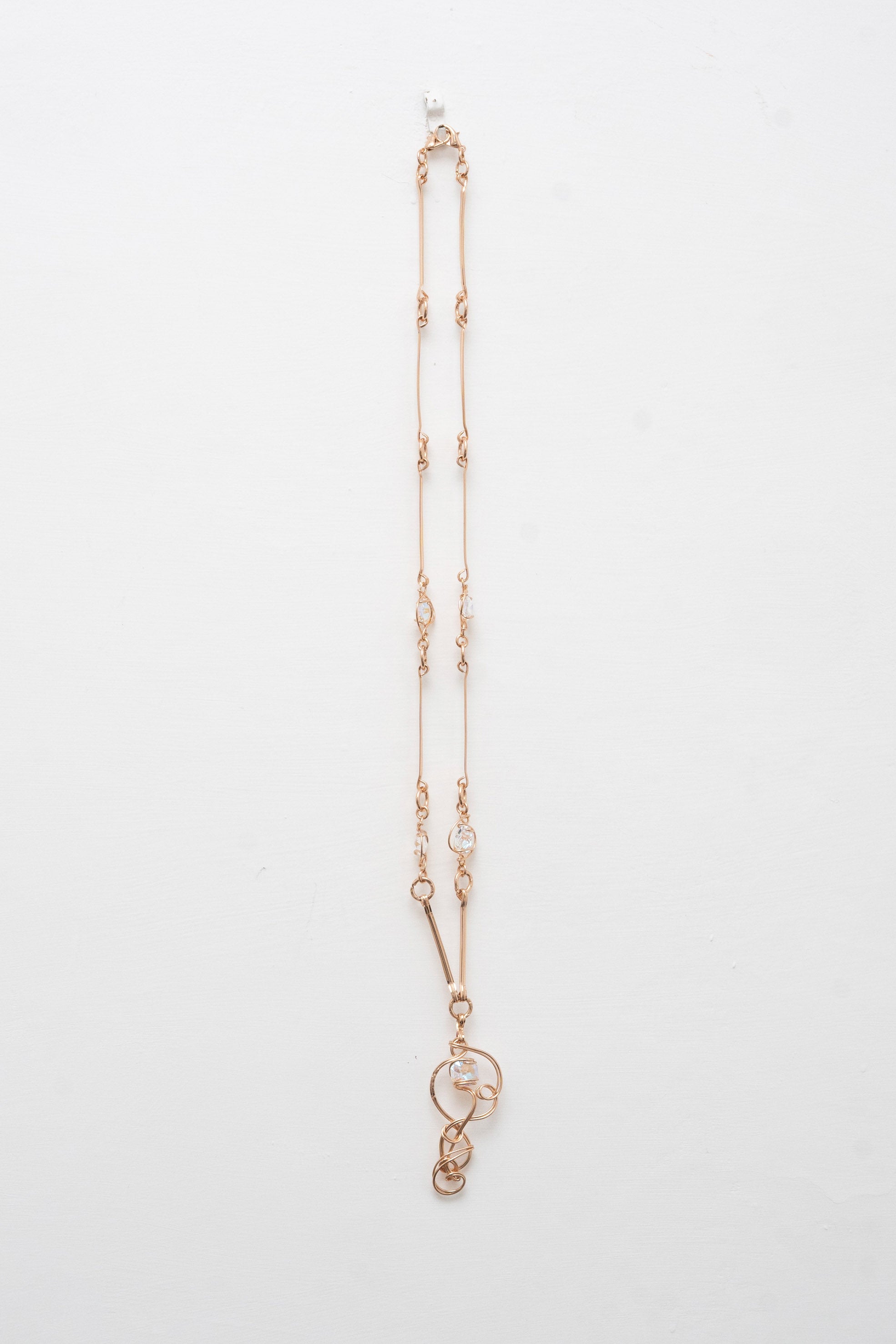 Necklace in rose gold and crystal Mod1