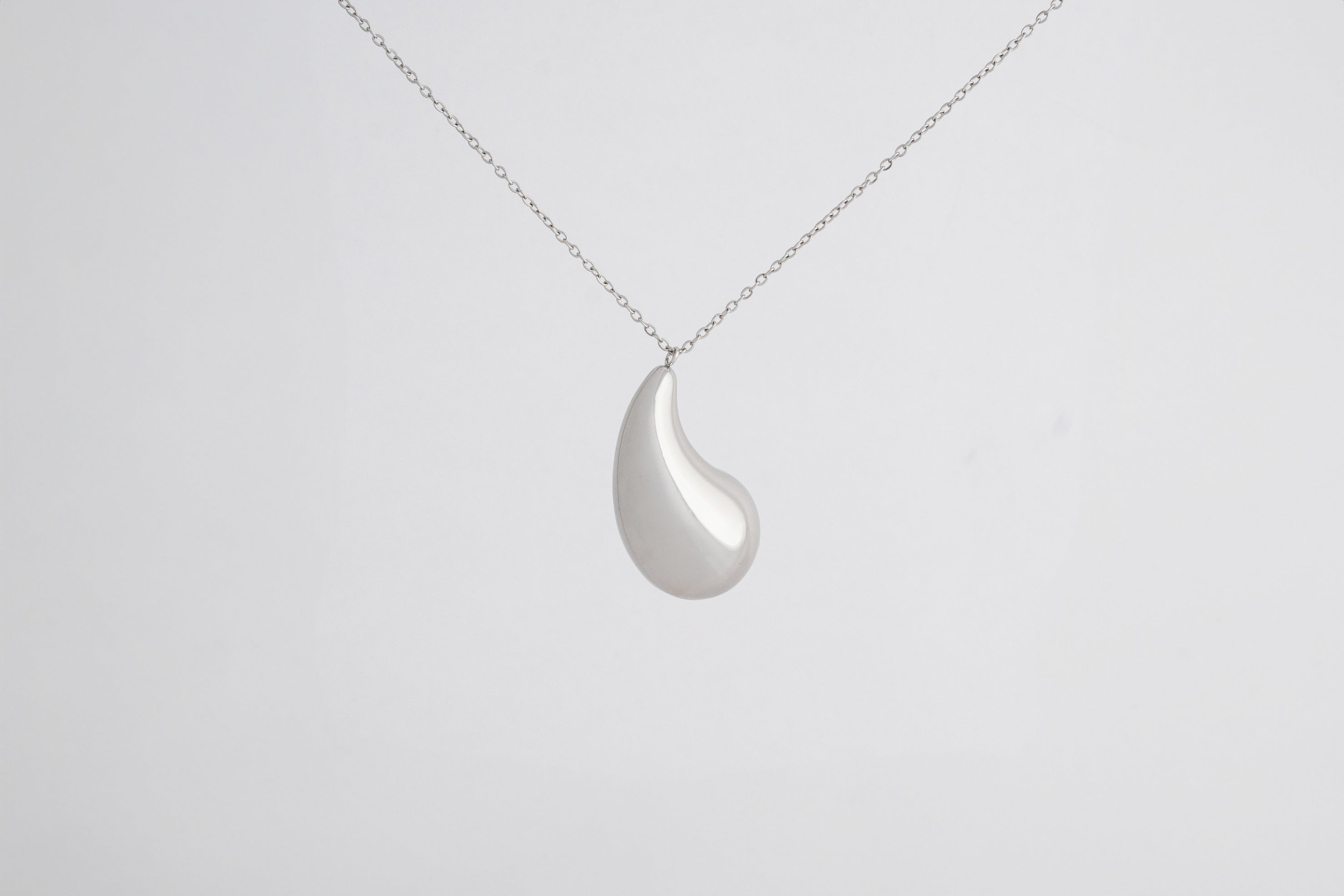 Drop Necklace